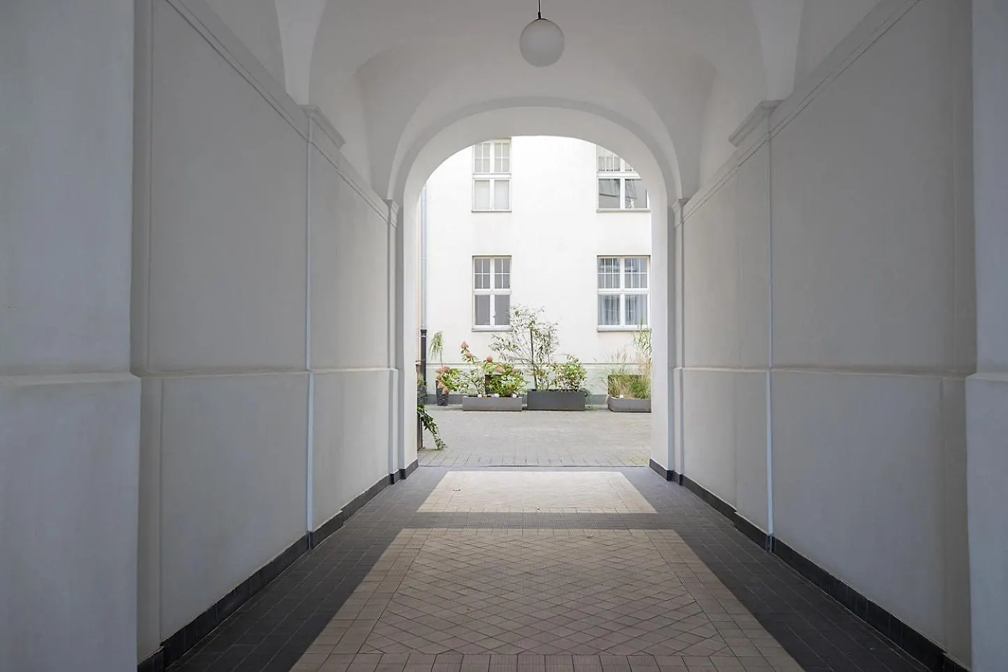 Piekny Apartament Na Placu Narutowicza Warsaw 0*,  Poland